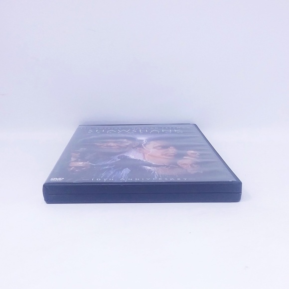 ✨4/$35✨ The Shawshank Redemption DVD - Picture 6 of 8